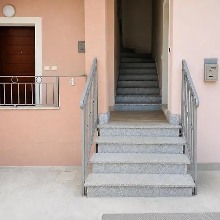 La Casa Di Bianca - Key To Apartman Valledoria